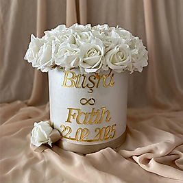 Kadife Beyaz Gül İsimli Kız İsteme Buketi