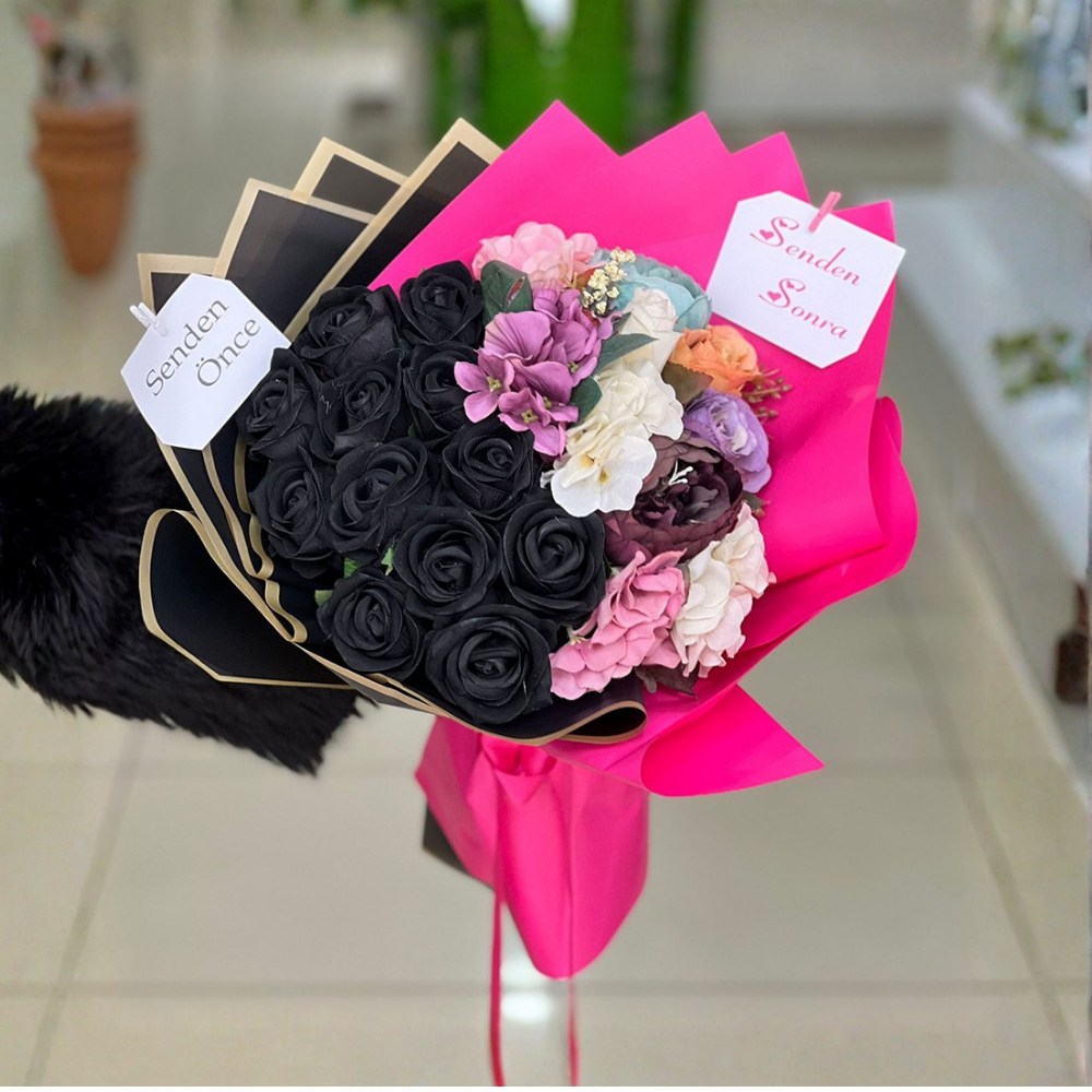 Senden Önce – Senden Sonra Konseptli Siyah & Renkli Gül Buketi