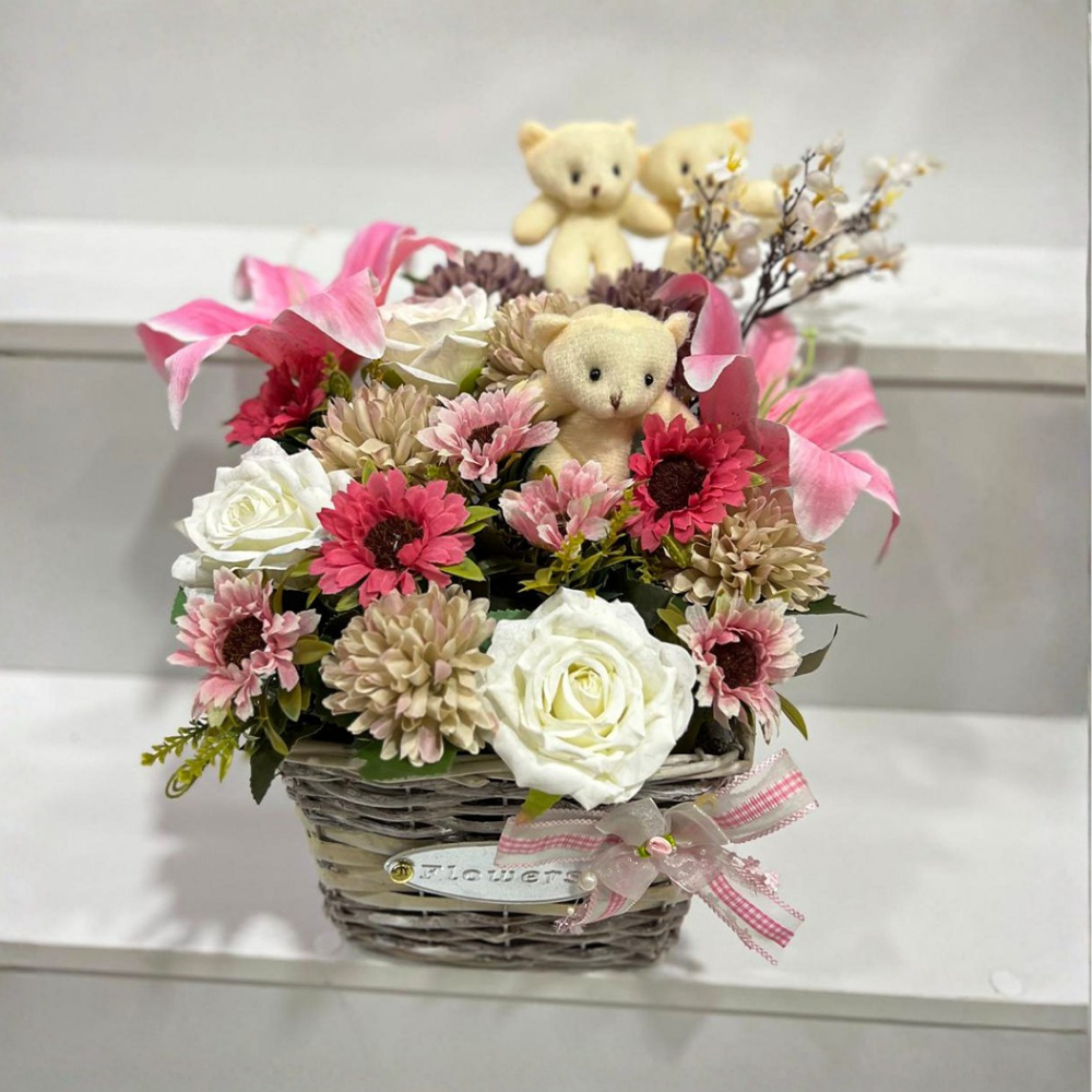 Ayıcıklı Çiçek Sepeti